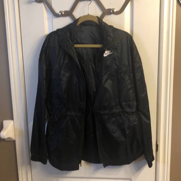 Women’s Nike jacket NWOT - Picture 1 of 8